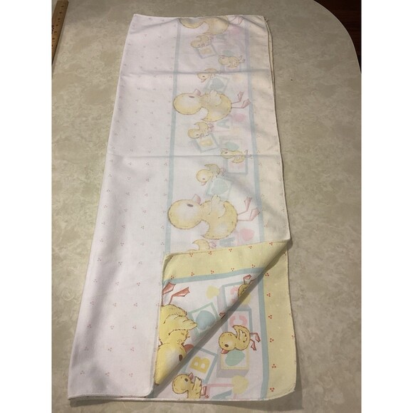 Vtg Riegel Mother Baby Duck Blocks Hearts Blanket White Blue Yellow Pink 27x34 - Picture 11 of 13